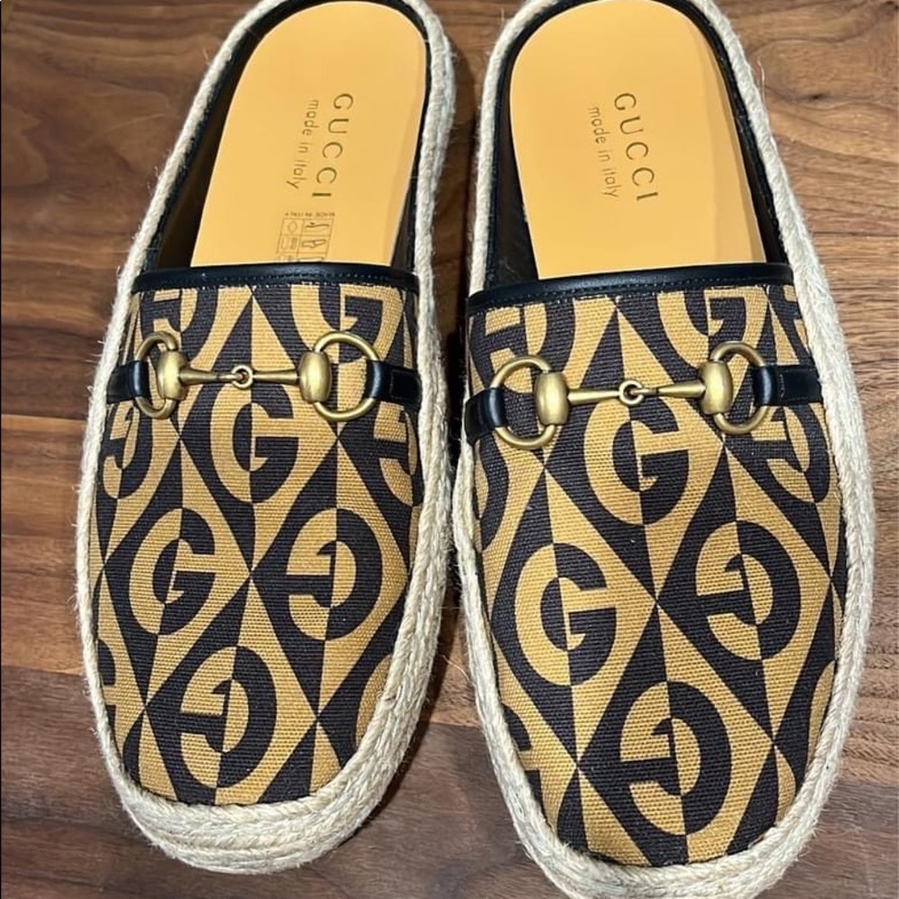 NWOT Authentic Gucci Espadrille, Men’s Size 9 /  Women’s Size 10.5